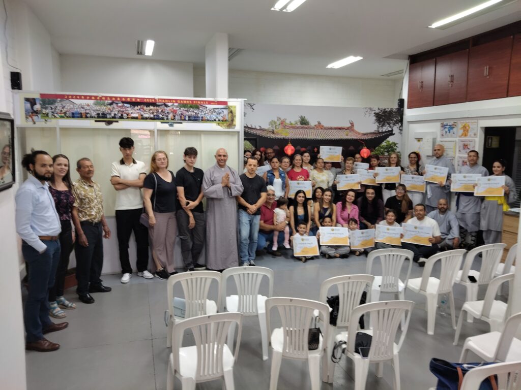 Entrega de Cinturones y Certificados a estudiantes y practicantes del Centro de Cultura Shaolin Colombia